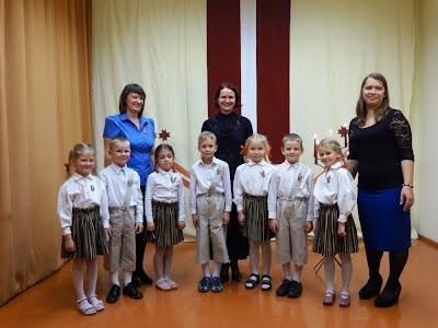 https://goo.gl/photos/C6ohShji7exusJjn8